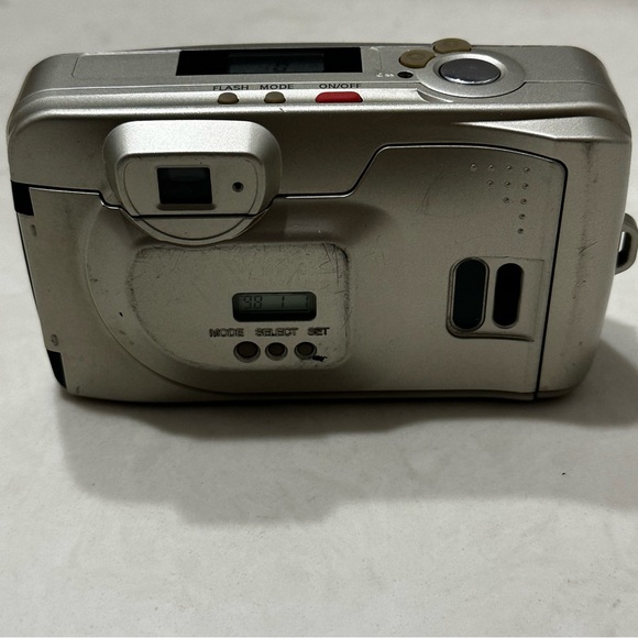 Samsung Maxima Zoom 70GL 35mm Point Shoot Film Camera Tested - Picture 5 of 15